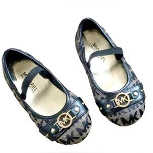 GIRLS MICHAEL KORS FLATS